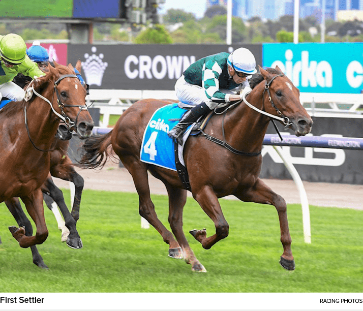 First Settler racing photo