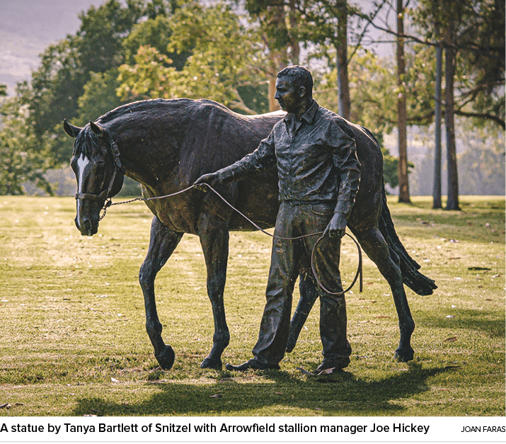 A statue by Tanya Bartlett of Snitzel with Arrowfield stallion manager Joe Hickey Joan Fara