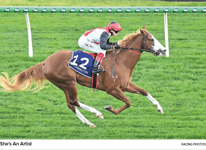 She's An Artist Racing Photo